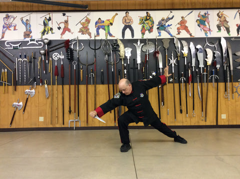 Knife: Cuts Like Lightning Knife (Pai Lien La Hsiang Shan Tien Tao) from White Lotus Combined System